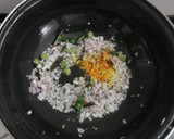 A picture of step 2 of Quick Kanda Poha.