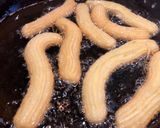 Pas rețetă Churros cu scorțișoară și topping de ciocolată🍫😋 1 fotografie