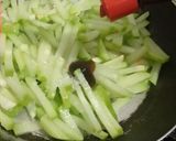Foto langkah ke 3 dari resep Tumis labu simple.