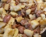 A picture of step 5 of Potatoes, Apple and Bacon.
