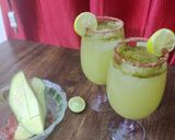 A picture of step 3 of Chilli mango margarita.