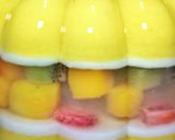 Foto langkah ke 7 dari resep Puding Kaca Buah Mangga.
