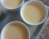 รูปขั้นตอนการทำที่ 3 ของ Orange Blossom Creme Brulee
