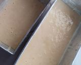 A picture of step 5 of Trees leche (milk cake).