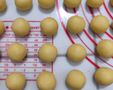 Foto langkah ke 5 dari resep Bakpia Pathuk Kacang Ijo.