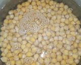 A picture of step 2 of Hyderabadi Sindhi Chickpea Pulao.