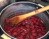 Foto del paso 3 de la receta: Cheesecake de frambuesa con galletas de mantequilla