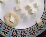 صورة لخطوة 2 من وصفة خلية نحل بالجبن 🌹
