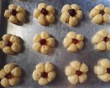 Foto langkah ke 4 dari resep Semprit Kurma.