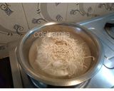 A picture of step 3 of Cantonese Soupy Noodles.