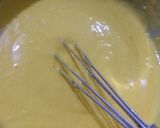 A picture of step 4 of Mango rose cup cakes.