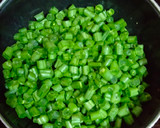 फ्रेंच बीन्स आलू की सब्जी (french beans aloo ki sabzi recipe in Hindi) रेसिपी चरण 1 फोटो