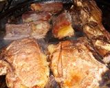 Foto del paso 3 de la receta: Asado, vacío y chuletas de cerdo con tomates rellenos