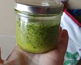 Foto del paso 1 de la receta: Salsa verde para carnes y pescados