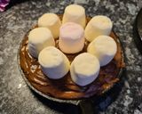 A picture of step 4 of S’mores Brownie Dip.