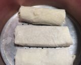 Foto langkah ke 4 dari resep Chicken Egg Roll.