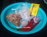 Foto langkah ke 1 dari resep Teri Medan Kacang Balado👩‍🍳.