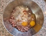 Foto del passaggio 3 della ricetta Tortellini al sugo di pomodoro