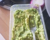 Foto del paso 3 de la receta: Causa limeña de atún y patitas de cangrejo