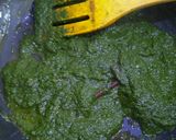 A picture of step 5 of Palak paneer.