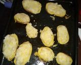 Foto del paso 4 de la receta: Papas rellenas con choclo y queso