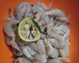 Foto langkah ke 2 dari resep Udang saus mentega.