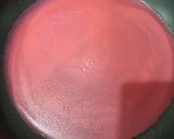 Gambar langkah 2 resipi Strawberry Roll Crepe.