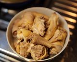 A picture of step 1 of Three Cup Chicken (San Bei Ji).