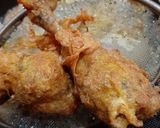 Foto langkah ke 4 dari resep Ayam Goreng Telur Selimut.