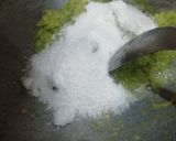A picture of step 4 of Lauki Ka Halwa.