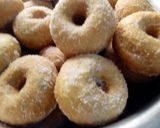 A picture of step 6 of Fluffy Donuts.