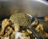 A picture of step 2 of White Chicken Pulao.