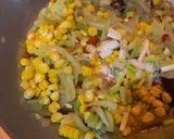 Foto langkah ke 4 dari resep Tumis Labu Siam dan Jagung.