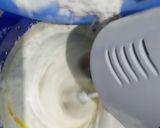 Foto langkah ke 3 dari resep Bolu Pisang Milo Baking Pan.