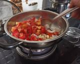 A picture of step 2 of Butter paneer Masala.