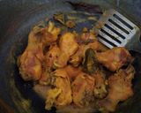 Foto langkah ke 2 dari resep Ayam Goreng Kremes.