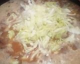 Foto del paso 3 de la receta: Frijoles bayos con carne mechada y repollo