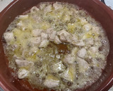 Foto del paso 1 de la receta: Fideuá de pollo y queso de cabra