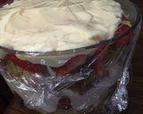 A picture of step 8 of Easy Strawberry Cheesecake Trifle.