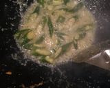 Foto langkah ke 2 dari resep Tempe Orek Cabai Hijau.