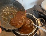 A picture of step 3 of 2-Ingredient Date Syrup.