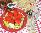 Foto del paso 1 de la receta: Pimientos del piquillo rellenos de salmón y aguacate