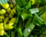 Foto langkah ke 1 dari resep Tumis Cabe Muda.