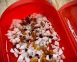Foto del paso 1 de la receta: Rape con pasas (en estuche de vapor Lékué —al microondas—)
