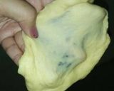 Foto langkah ke 4 dari resep Donat water roux.