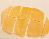 Foto del passaggio 5 della ricetta Ravioli fatti in casa🏠