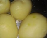 A picture of step 1 of Masala Aloo Grilled Toast.