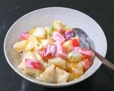 Foto langkah ke 5 dari resep Fruit Salad creamy sauce.
