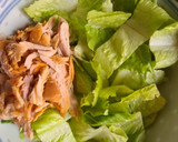 Foto del paso 1 de la receta: Ensalada con pollo a las brasas con aderezo de chipotle cremoso