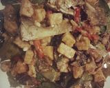 Foto langkah ke 7 dari resep Oseng Ikan Asin Asam Belimbing Wuluh.